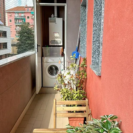 Home In Town - Niguarda - Metro M3 Sotto Casa - Duomo In 12Min Milan Exterior photo